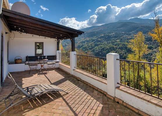 Casa Rural Arroyo de la Greda, your perfect base for activities in Sierra Nevada and Granada 1