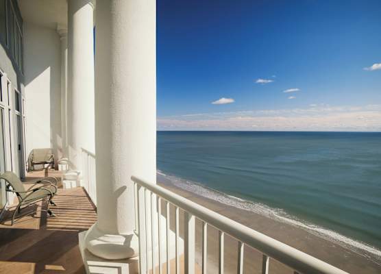 Club Wyndham SeaWatch Resort 1