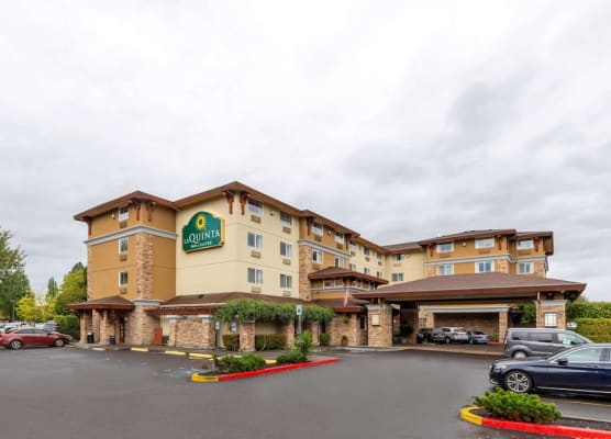 La Quinta by Wyndham Vancouver 1