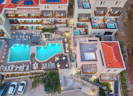 Mystery Skiathos Luxury Residence 1