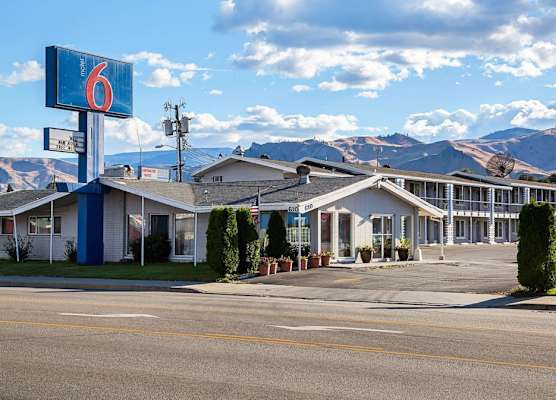 Motel 6 Wenatchee, WA 1