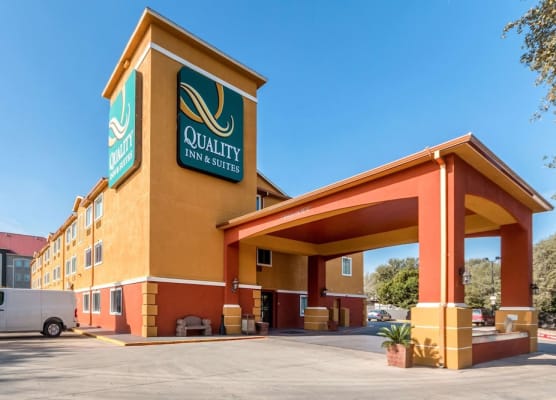 Quality Inn & Suites SeaWorld North 1