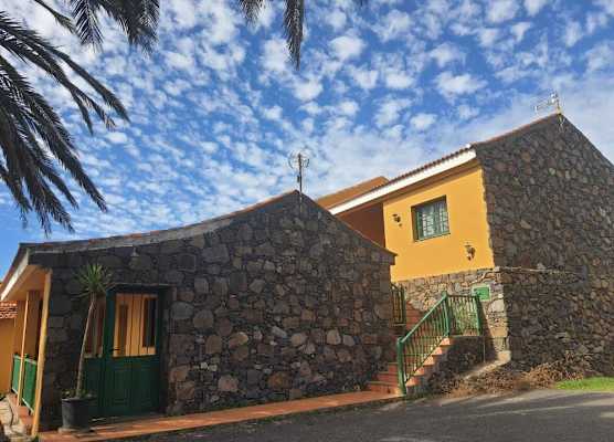 Casas Rurales Amparo Las Hayas 1