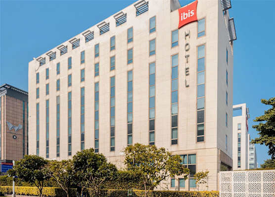 ibis New Delhi Aerocity - An Accor Brand 1