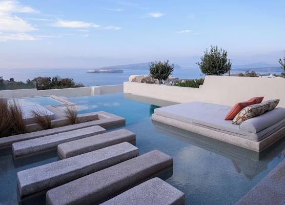 Potnia Theron Suites 1