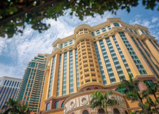 Four Seasons Hotel Macao 1