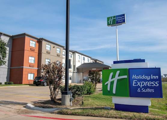 Holiday Inn Express & Suites SULPHUR SPRINGS by IHG 1