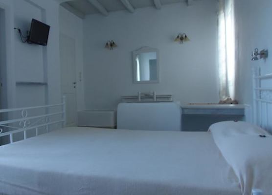 Hotel Manos 1
