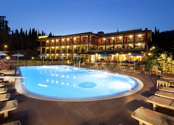 Villa Madrina Lovely and Dynamic Hotel 1