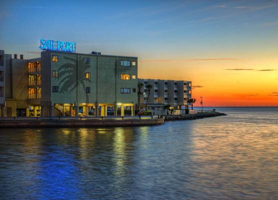 Sailport Waterfront Suites 1