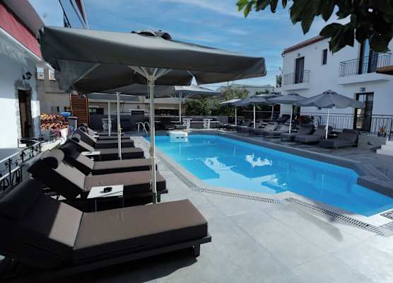 Yianna Hotel 1