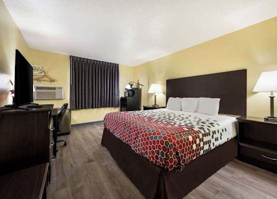 Econo Lodge Spotsylvania Town Center 1