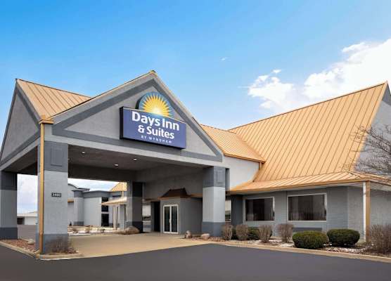 Days Inn & Suites by Wyndham Kokomo 1