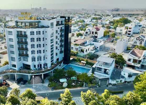 The Palms Hotel Phan Thiet 1