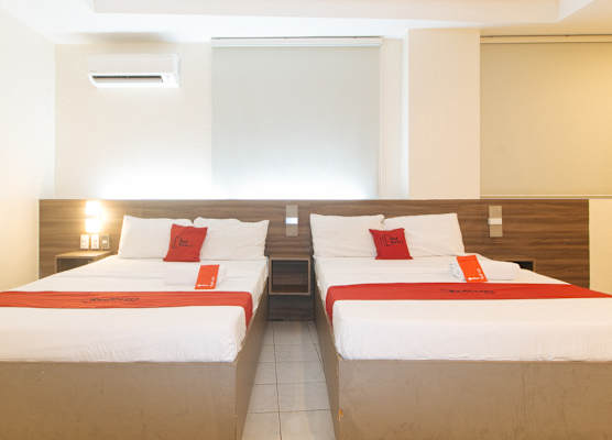 RedDoorz at V Plaza Hotel Manila 1