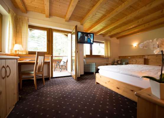 Hotel Pinei 1