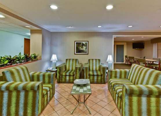La Quinta by Wyndham Lakeland East 1