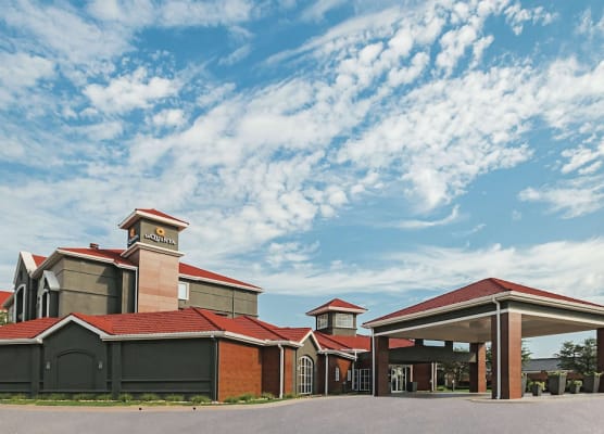 La Quinta by Wyndham Fort Worth City View 1