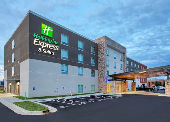 Holiday Inn Express & Suites LA GRANGE - LOUISVILLE AREA NE by IHG 1