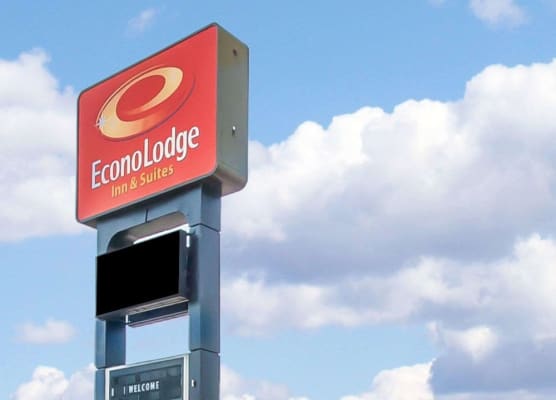 Econo Lodge Inn & Suites Jackson Northwest 1