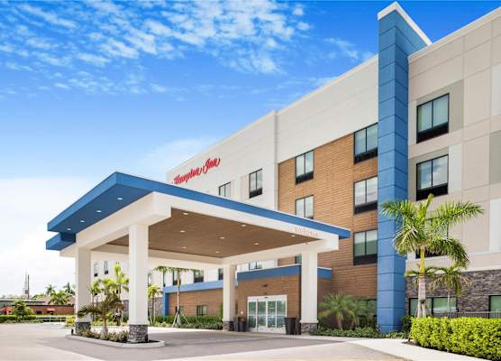 Hampton Inn Fort Myers Downtown 1