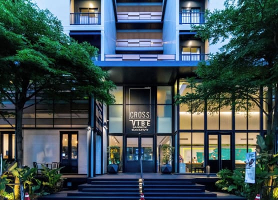 Cross Vibe Bangkok Sukhumvit 1