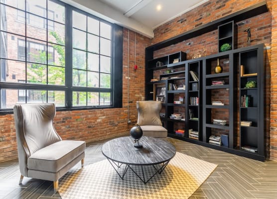 GLOBALSTAY. Dundurn LOFTS. Free parking 1