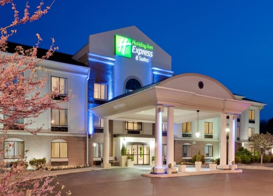 Holiday Inn Express & Suites EASTON by IHG 1