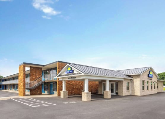 Days Inn of Frederick by Wyndham 1