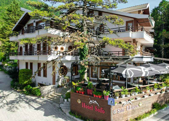 SOFO HOTEL LLOGARA 1