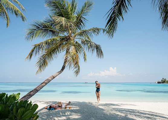Four Seasons Resort Maldives at Kuda Huraa 1