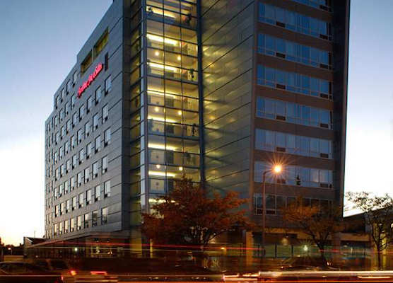 Hampton Inn & Suites Boston Crosstown Center 1