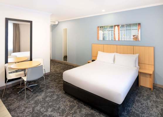 Mercure Sydney Manly Warringah 1
