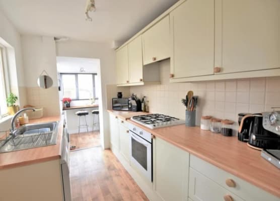 Stamford 2 Bed Terraced House Holiday Or Work 1