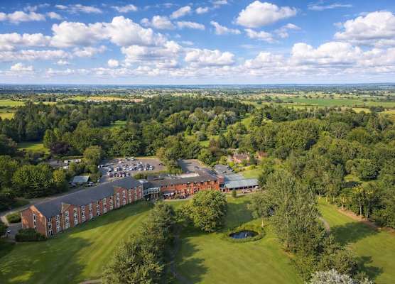 Macdonald Hill Valley Hotel, Spa & Golf Resort 1