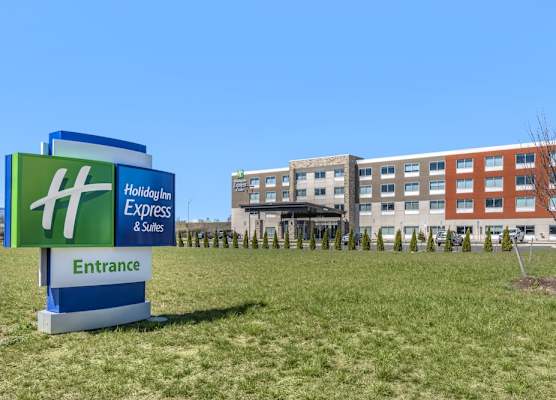 Holiday Inn Express & Suites CARLISLE SOUTHWEST – I-81 by IHG 1