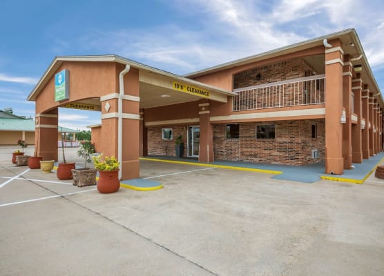 SureStay Hotel by Best Western Rockdale 1