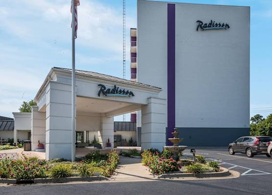 Radisson Hotel Grand Rapids Riverfront 1