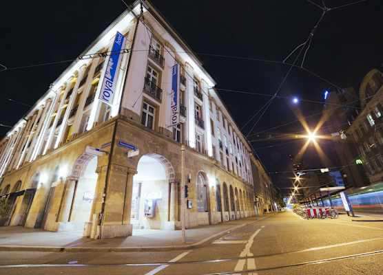 Royal Hotel - Urban Living 1