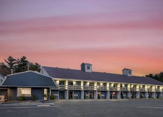Yankee Clipper Inn, SureStay Collection by Best Western 1