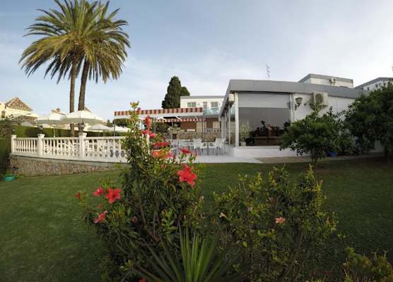 Hotel Complejo Los Rosales 1