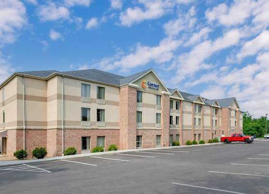 Comfort Inn & Suites Christiansburg I-81 1