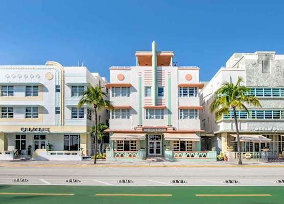 Hilton Vacation Club Crescent on South Beach Miami 1