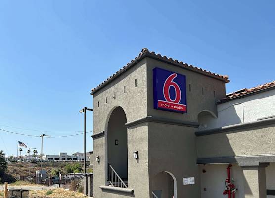 Motel 6 Lake Elsinore, CA 1