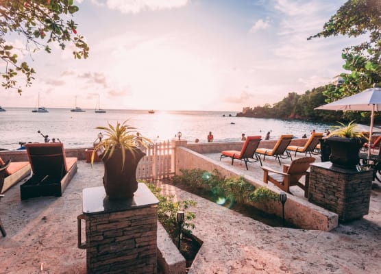Sunset Shores Beach Hotel 1