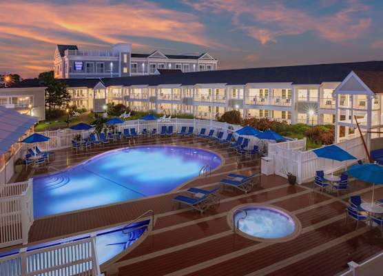 Hyannis Harbor Hotel 1