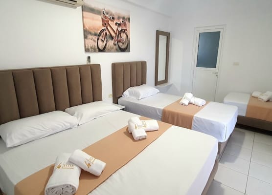Hotel de Ksamil 1