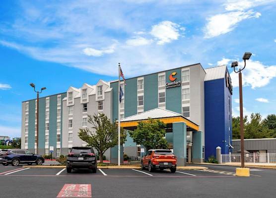 Comfort Inn & Suites Staunton 1