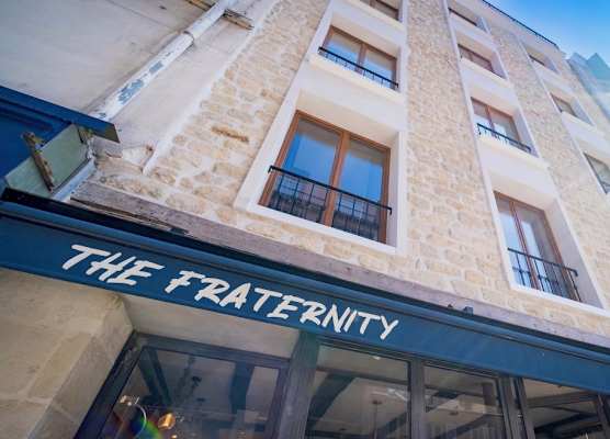 FRATERNiTY-HOTEL 1