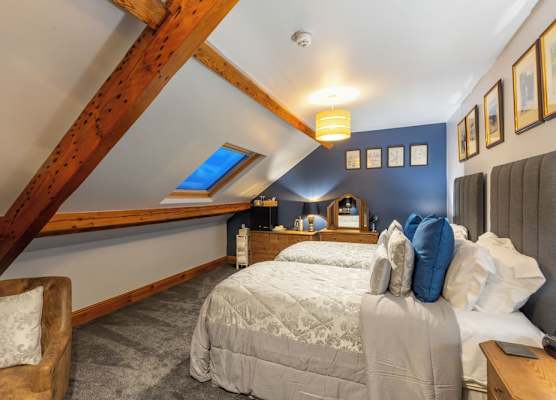 Brooklands 5 Star Guest House 1